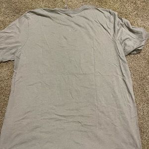 Canvas yellow stone t-shirt. Size XL.